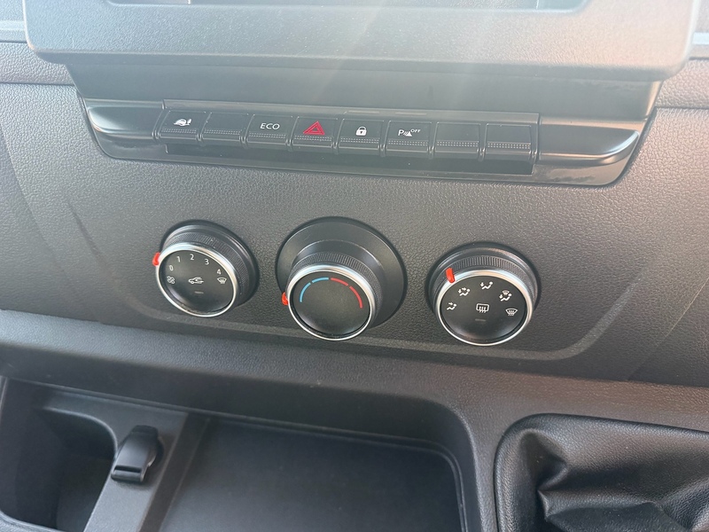 Vauxhall 2.3 CDTi 3500 BiTurbo Edition Panel Van 5dr Diesel Manual FWD L2 H2 Euro 6 (135 ps)