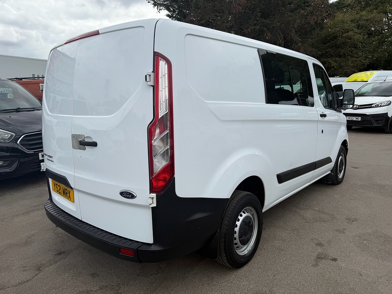 Ford 2.0 300 EcoBlue Leader Crew Van Double Cab 5dr Diesel Manual L1 H1 Euro 6 (s/s) (105 ps)
