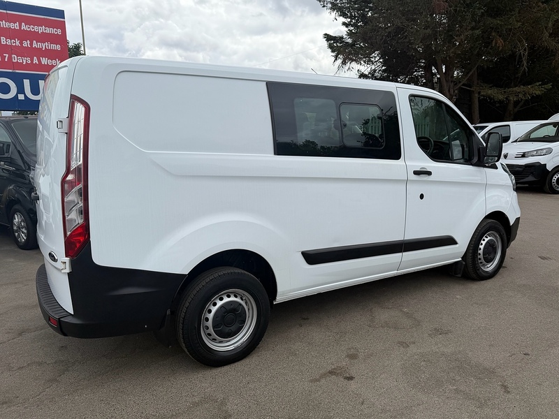 Ford 2.0 300 EcoBlue Leader Crew Van Double Cab 5dr Diesel Manual L1 H1 Euro 6 (s/s) (105 ps)