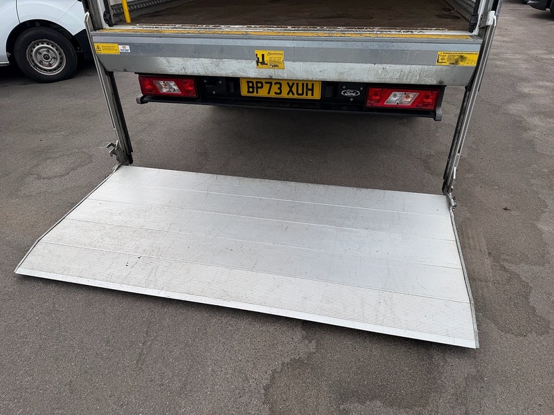 Ford 2.0 350 EcoBlue HD Leader Chassis Cab 2dr Diesel Manual RWD L4 Euro 6 (s/s) (130 ps) 2.0 2dr Luton Van Manual Diesel