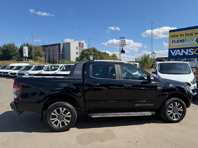 Ford 2.0 EcoBlue Wildtrak Pickup Double Cab 4dr Diesel Auto 4WD Euro 6 (s/s) (213 ps)