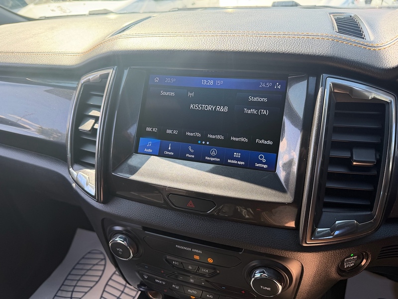 Ford 2.0 EcoBlue Wildtrak Pickup Double Cab 4dr Diesel Auto 4WD Euro 6 (s/s) (213 ps)