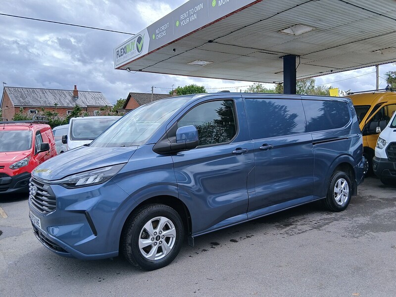 Ford 2.0 300 EcoBlue Limited Panel Van 5dr Diesel Manual L2 H1 Euro 6 (s/s) (136 ps)