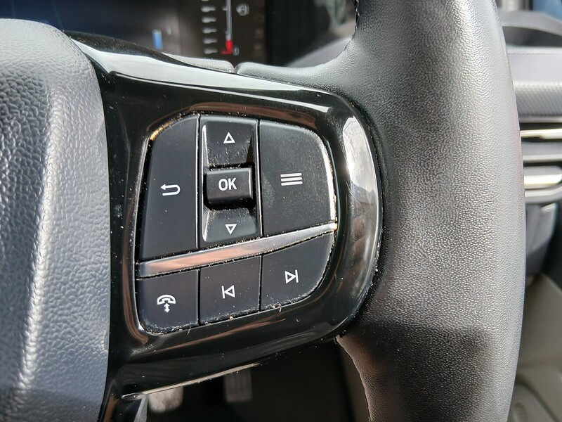 Ford 2.0 300 EcoBlue Limited Panel Van 5dr Diesel Manual L2 H1 Euro 6 (s/s) (136 ps)