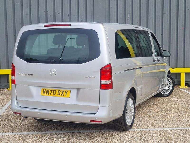 Mercedes-Benz 119 CDI SELECT Minibus 2.1 Automatic Diesel