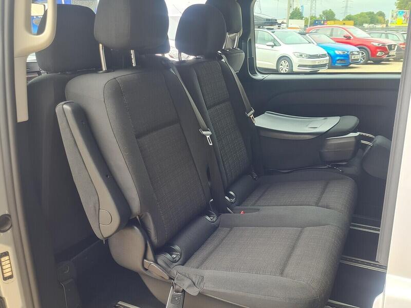 Mercedes-Benz 119 CDI SELECT Minibus 2.1 Automatic Diesel