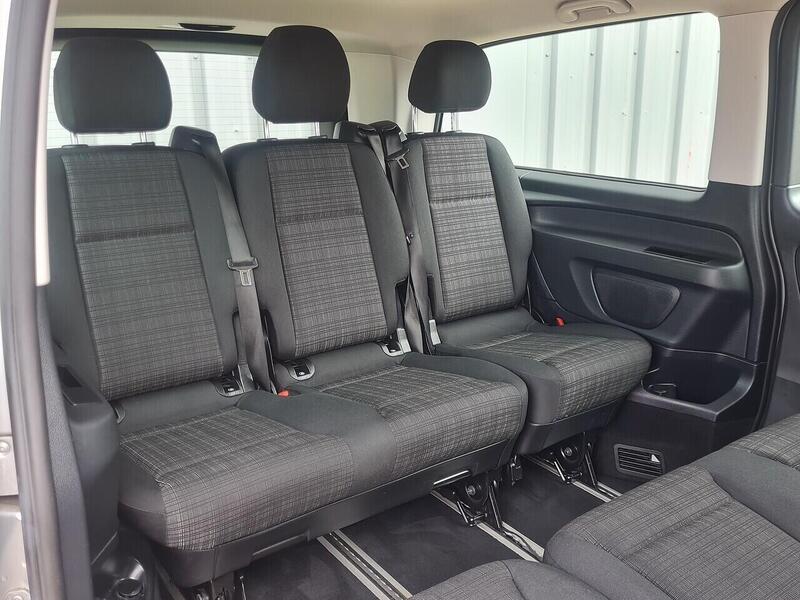 Mercedes-Benz 119 CDI SELECT Minibus 2.1 Automatic Diesel