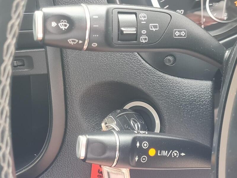 Mercedes-Benz 119 CDI SELECT Minibus 2.1 Automatic Diesel