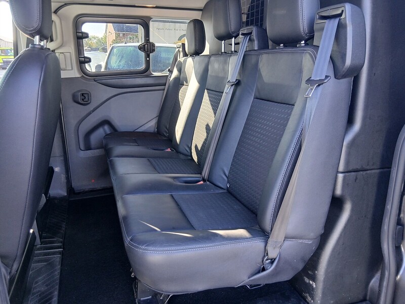 Ford 2.0 320 EcoBlue Sport Crew Van Double Cab 5dr Diesel Manual L2 H1 Euro 6 (s/s) (185 ps)