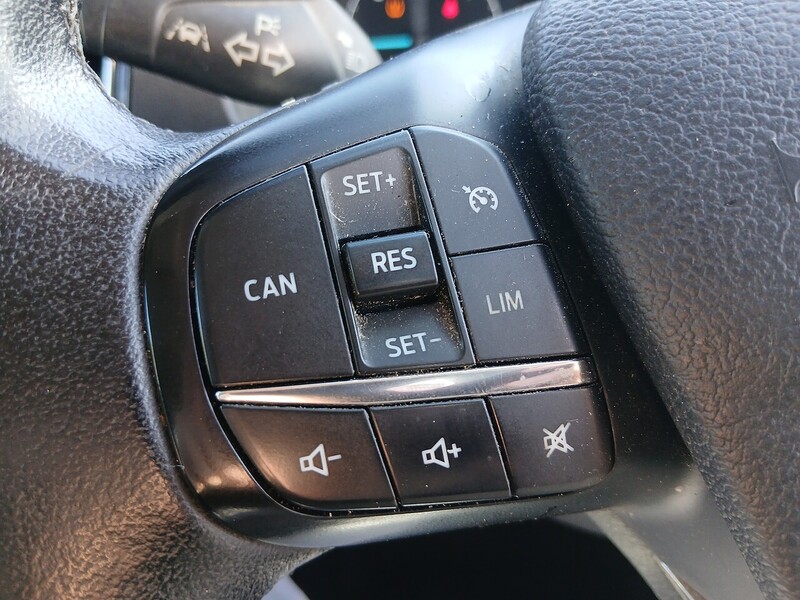 Ford 2.0 320 EcoBlue Sport Crew Van Double Cab 5dr Diesel Manual L2 H1 Euro 6 (s/s) (185 ps)