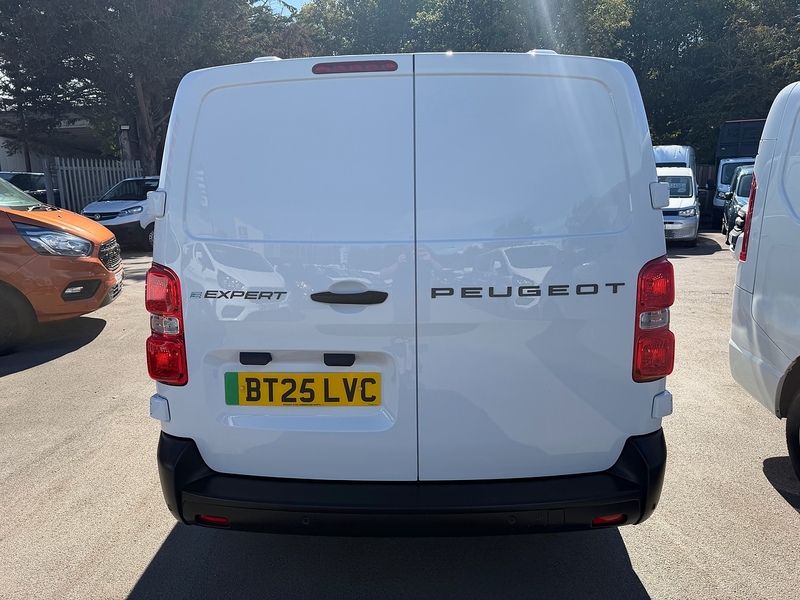 Peugeot 75kWh Professional Long Panel Van 6dr Electric Auto LWB (11kW Charger) (136 ps)