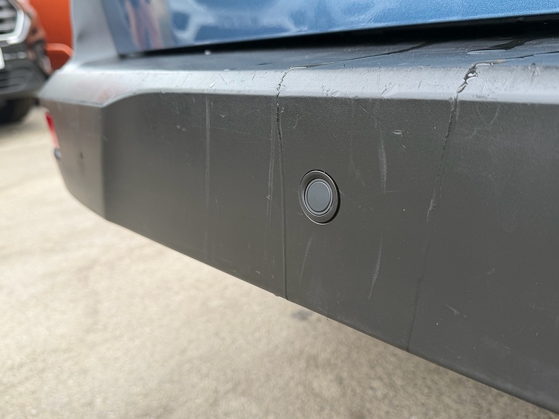 Ford 1.5 250 EcoBlue Limited Panel Van 5dr Diesel Auto L2 Euro 6 (s/s) (100 ps)