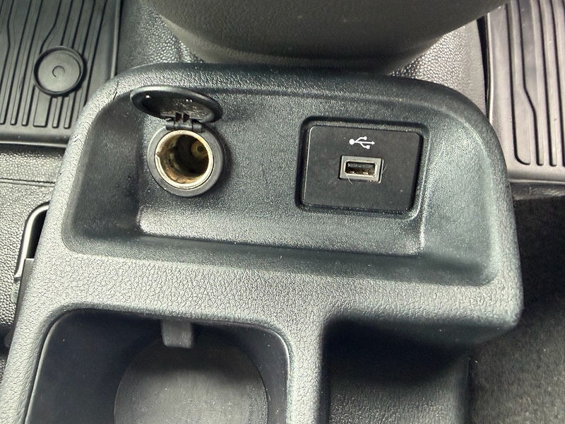 Ford 1.5 250 EcoBlue Limited Panel Van 5dr Diesel Auto L2 Euro 6 (s/s) (100 ps)