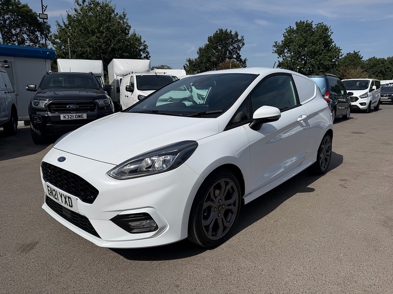 Ford 1.0T EcoBoost MHEV Sport Car Derived Van 3dr Petrol Manual Euro 6 (s/s) (125 ps)