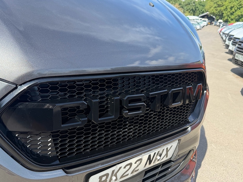 Ford 2.0 280 EcoBlue Limited Panel Van 5dr Diesel Auto L1 H1 Euro 6 (s/s) (170 ps)
