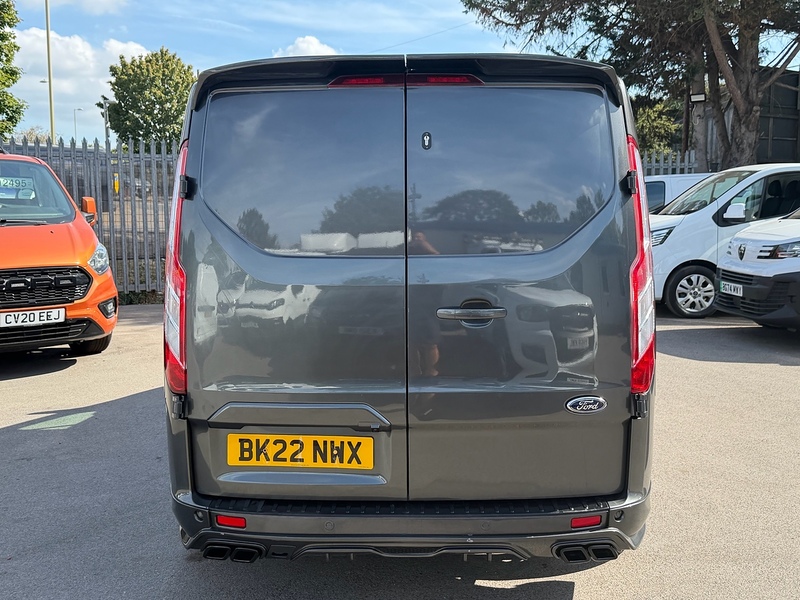 Ford 2.0 280 EcoBlue Limited Panel Van 5dr Diesel Auto L1 H1 Euro 6 (s/s) (170 ps)