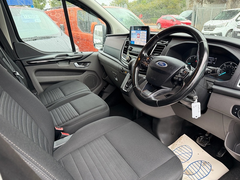 Ford 2.0 320 EcoBlue Limited Crew Van Double Cab 5dr Diesel Auto L1 H1 Euro 6 (s/s) (6 Seat) (130 ps)