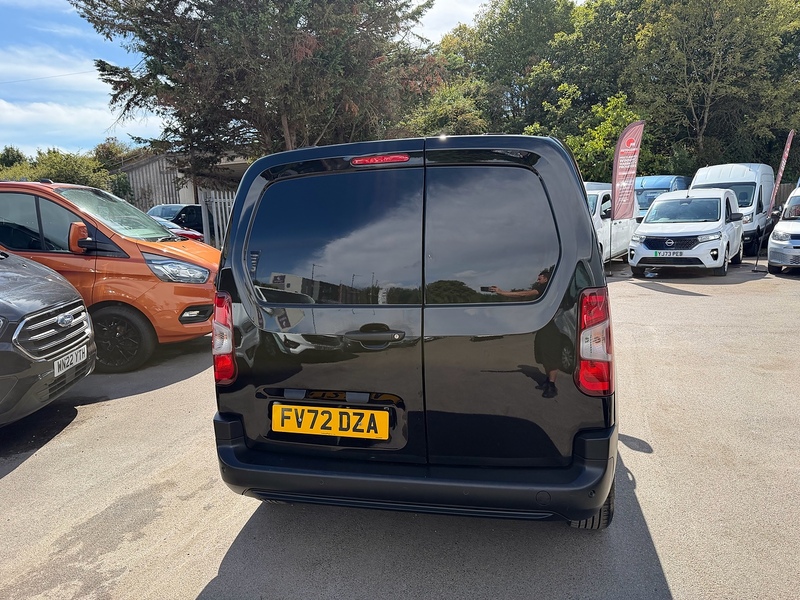 Peugeot 1.5 BlueHDi 1000 Professional Premium Standard Panel Van 5dr Diesel Manual SWB Euro 6 (100 bhp)