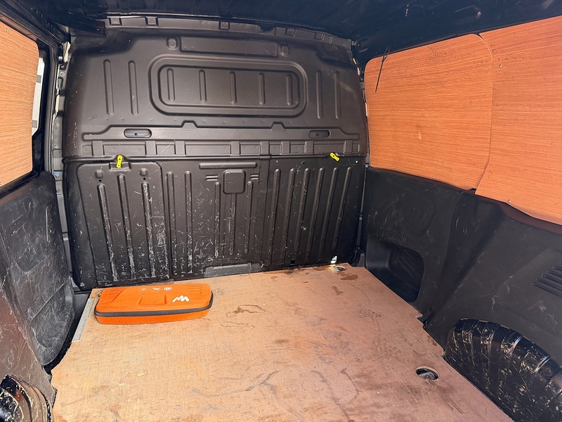 Peugeot 1.5 BlueHDi 1000 Professional Premium Standard Panel Van 5dr Diesel Manual SWB Euro 6 (100 bhp)