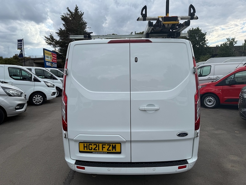 Ford 2.0 300 EcoBlue Limited Panel Van 5dr Diesel Auto L1 H1 Euro 6 (s/s) (130 ps)