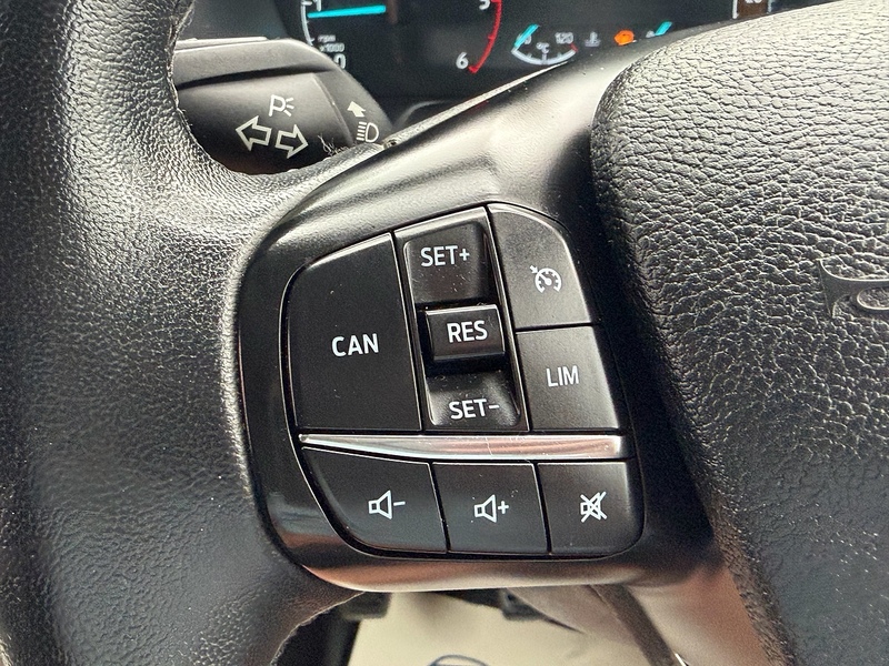 Ford 2.0 280 EcoBlue Limited Panel Van 5dr Diesel Manual L1 H1 Euro 6 (s/s) (130 ps)