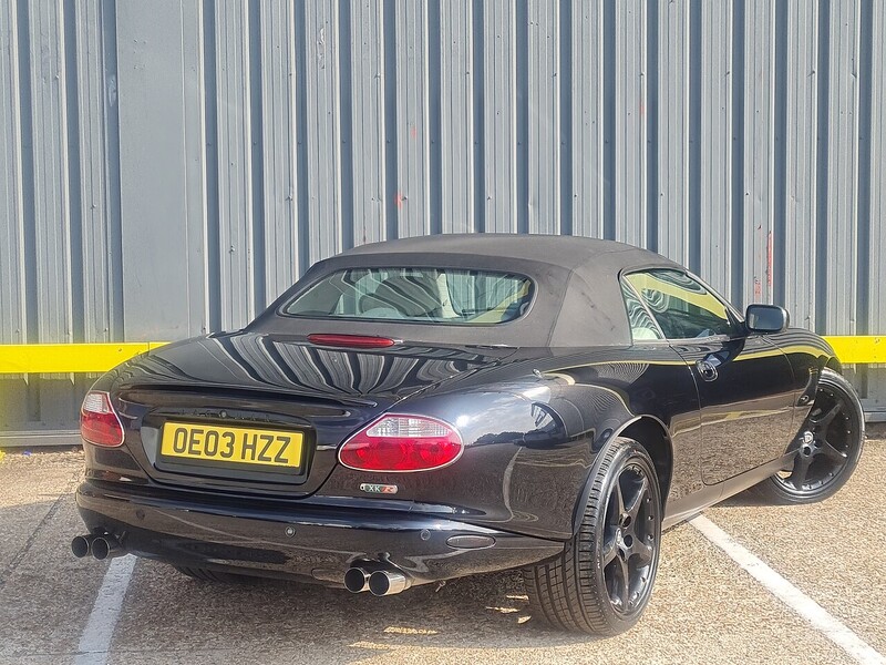 Jaguar 4.2 Supercharged Convertible 2dr Petrol Automatic (304 g/km, 400 bhp)