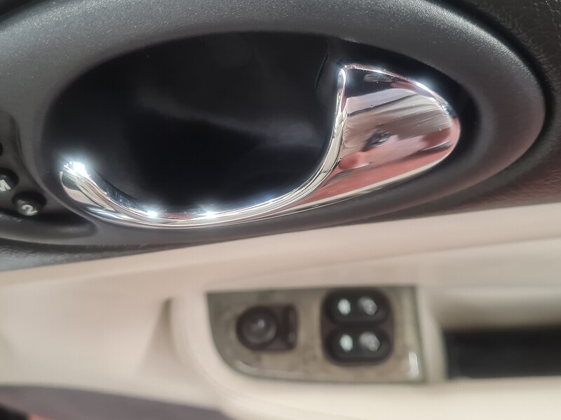 Jaguar 4.2 Supercharged Convertible 2dr Petrol Automatic (304 g/km, 400 bhp)