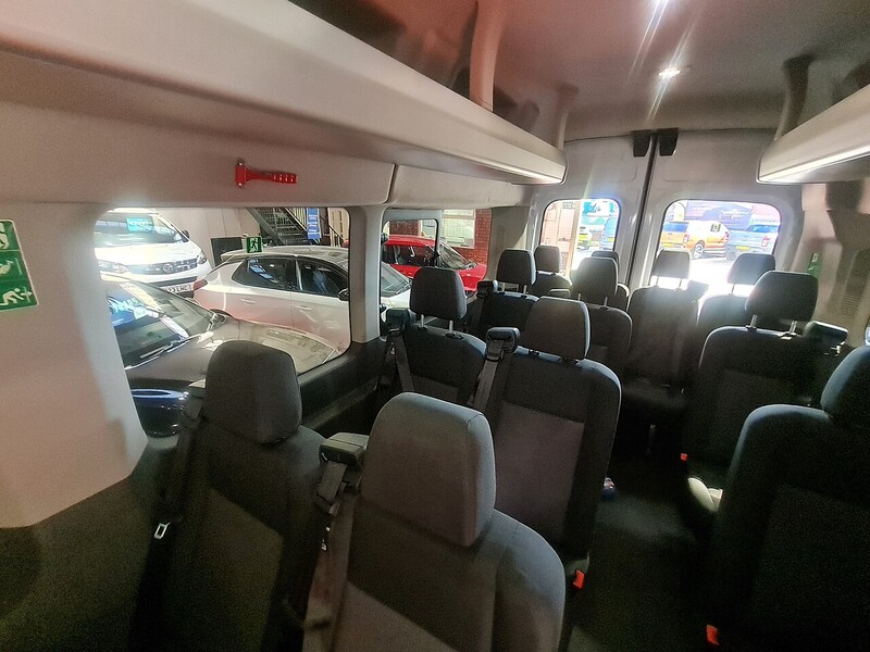 Ford 2.0 460 EcoBlue Leader Minibus Double Cab 5dr Diesel Manual RWD L4 H3 Euro 6 (s/s) (17 Seat, DRW) (165 ps)