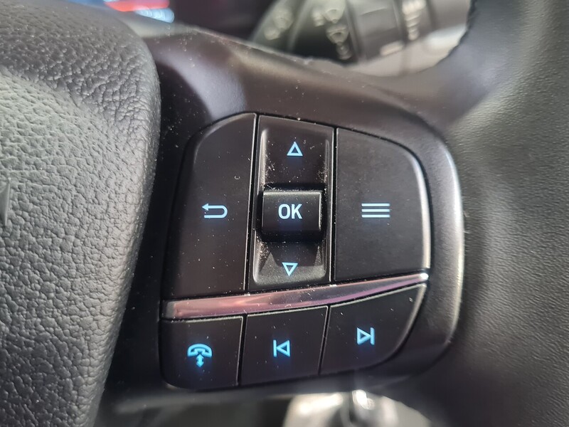 Ford 2.0 460 EcoBlue Leader Minibus Double Cab 5dr Diesel Manual RWD L4 H3 Euro 6 (s/s) (17 Seat, DRW) (165 ps)