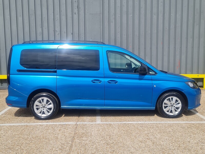Volkswagen 2.0 TDI Life MPV 5dr Diesel DSG Euro 6 (s/s) (122 ps)