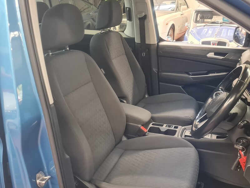 Volkswagen 2.0 TDI Life MPV 5dr Diesel DSG Euro 6 (s/s) (122 ps)