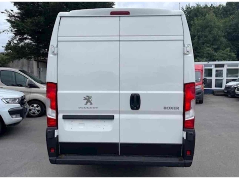 Peugeot Bluehdi 435 L4h2 Professional P/V 2.2 5dr Panel Van Manual Diesel Panel Van Manual Diesel