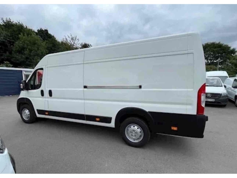 Peugeot Bluehdi 435 L4h2 Professional P/V 2.2 5dr Panel Van Manual Diesel Panel Van Manual Diesel