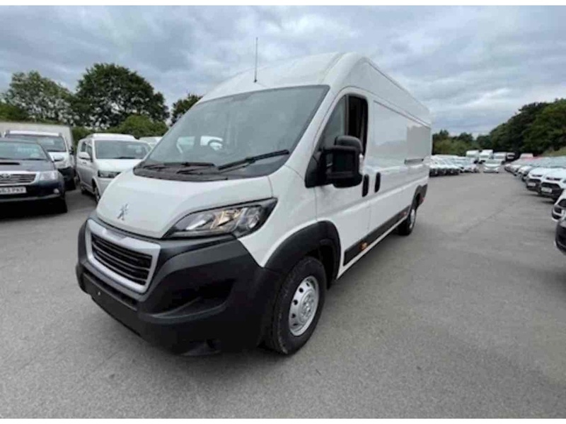Peugeot Bluehdi 435 L4h2 Professional P/V 2.2 5dr Panel Van Manual Diesel Panel Van Manual Diesel