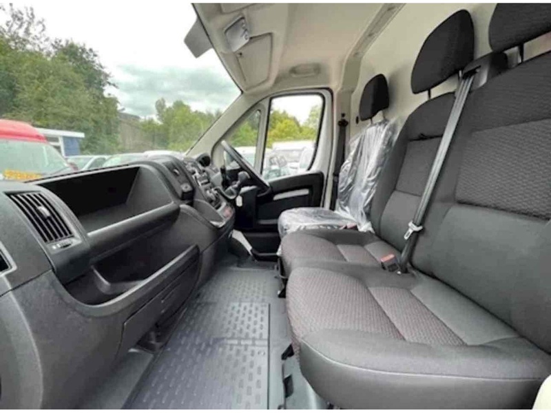 Peugeot Bluehdi 435 L4h2 Professional P/V 2.2 5dr Panel Van Manual Diesel Panel Van Manual Diesel