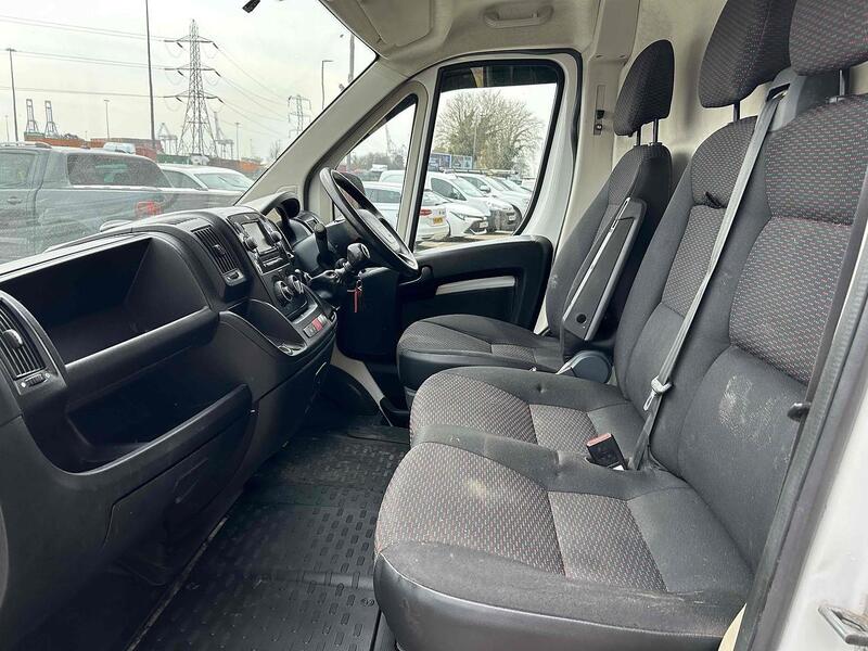 Peugeot Boxer Bluehdi 435 L4h2 Professional P/V Panel Van 2.2 Manual Diesel Panel Van Manual Diesel