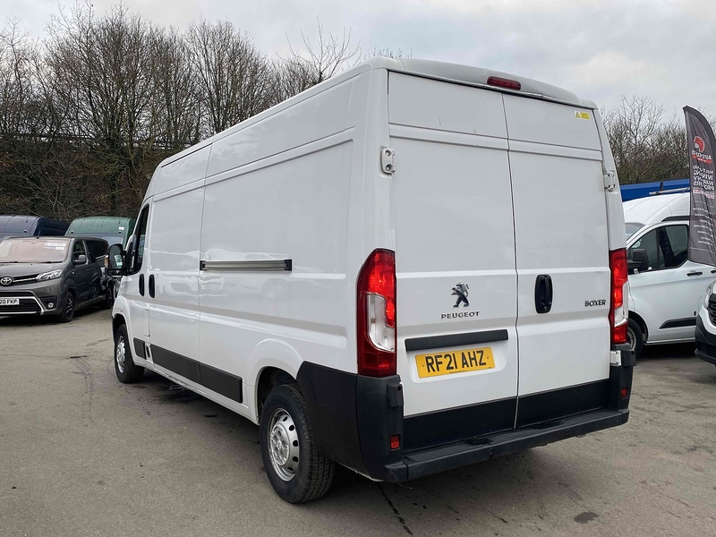 Peugeot Boxer Bluehdi 335 L3h2 Professional P/V Panel Van 2.2 Manual Diesel