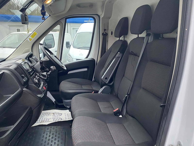 Peugeot Boxer Bluehdi 335 L3h2 Professional P/V Panel Van 2.2 Manual Diesel