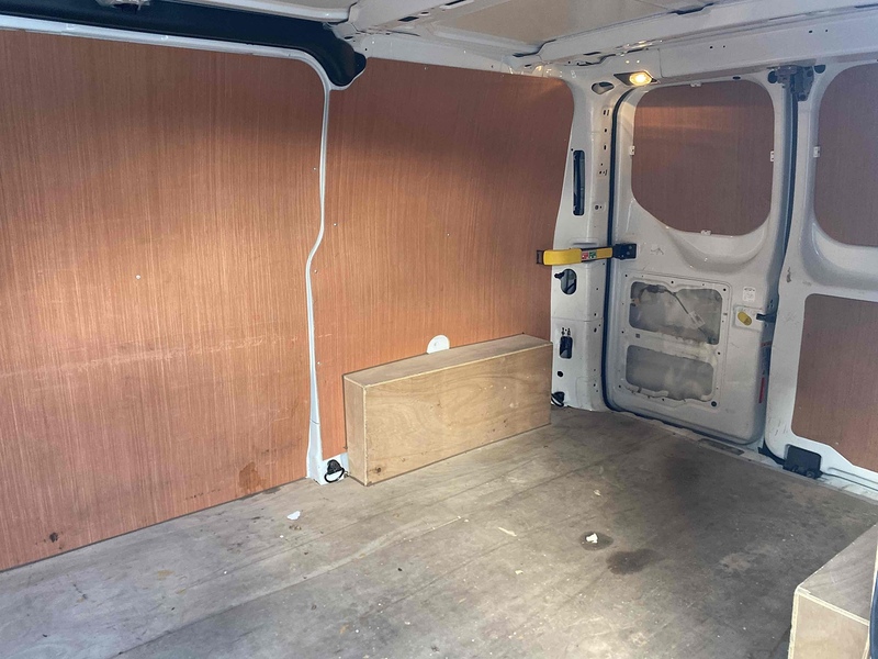 Ford Transit Custom 280 Base P/V L1 H1 2.0 Panel Van Manual Diesel