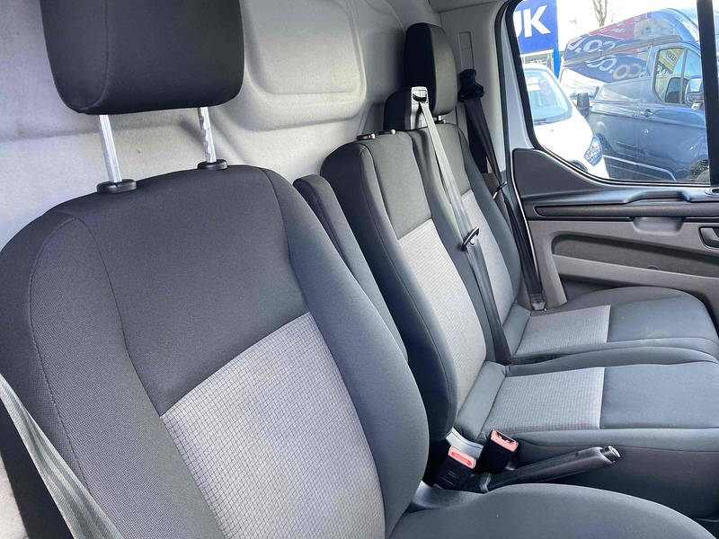 Ford Transit Custom 280 Base P/V L1 H1 2.0 Panel Van Manual Diesel