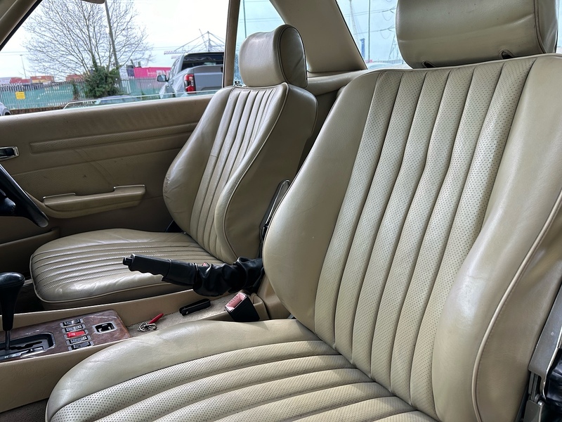 Mercedes-Benz Sl/Sec Series Sl Convertible 3.0 Automatic Petrol 3.0 2dr Convertible Automatic Petrol