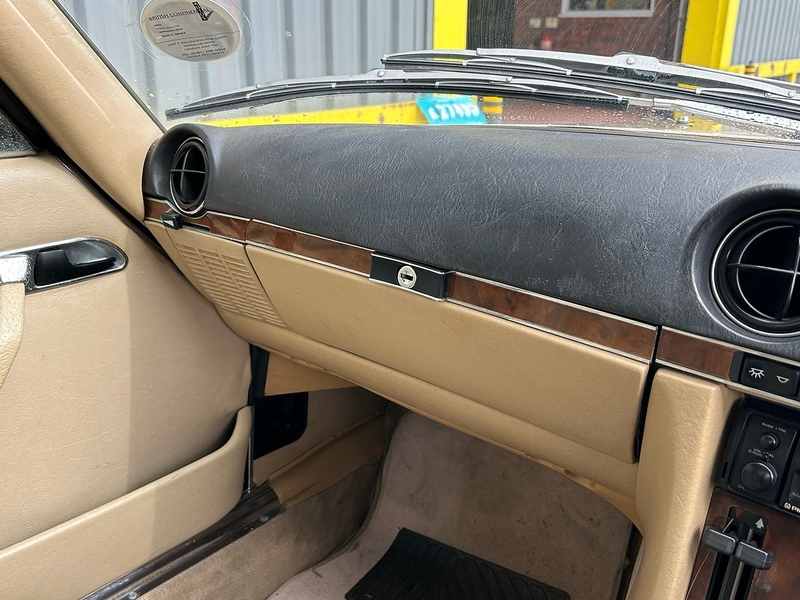 Mercedes-Benz Sl/Sec Series Sl Convertible 3.0 Automatic Petrol 3.0 2dr Convertible Automatic Petrol