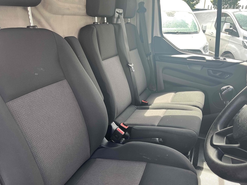 Ford Transit Custom 280 Base P/V L1 H1 Panel Van 2.0 Manual Diesel