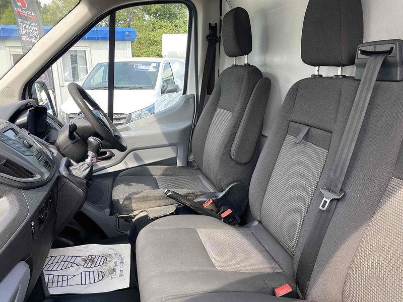 Ford 350 EcoBlue 2.0 4dr Tipper Manual Diesel