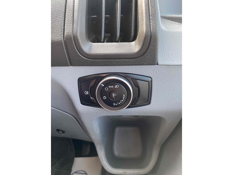 Ford 350 EcoBlue 2.0 4dr Tipper Manual Diesel