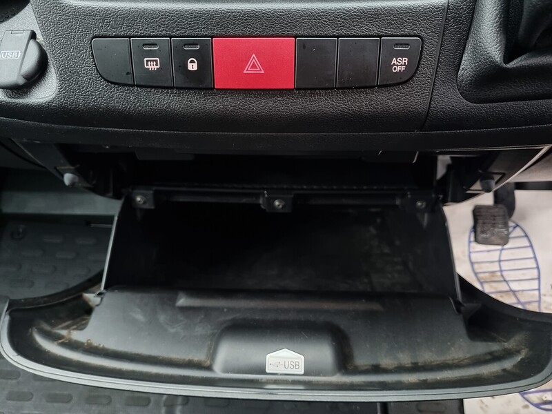 Peugeot 2.2 BlueHDi 335 Professional Panel Van 5dr Diesel Manual L3 H2 Euro 6 (s/s) (140 ps)