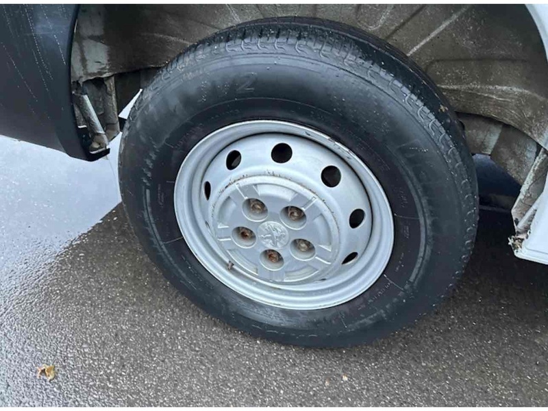 Peugeot 2.2 BlueHDi 335 Professional Panel Van 5dr Diesel Manual L3 H2 Euro 6 (s/s) (140 ps) Panel Van Manual Diesel