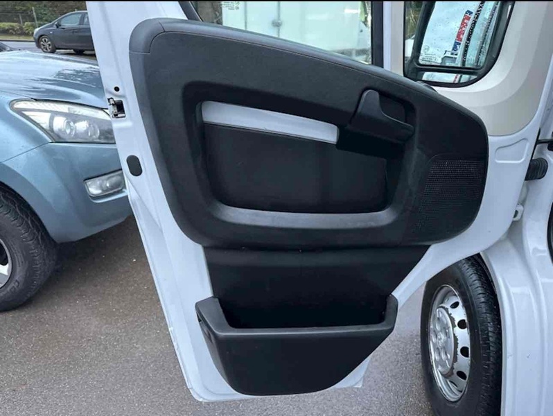 Peugeot 2.2 BlueHDi 335 Professional Panel Van 5dr Diesel Manual L3 H2 Euro 6 (s/s) (140 ps) Panel Van Manual Diesel