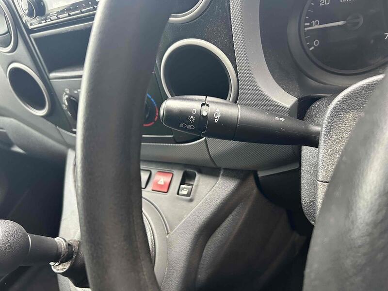 Peugeot 1.6 BlueHDi 850 S Panel Van 4dr Diesel Manual L1 (s/s) (110 g/km, 100 bhp)