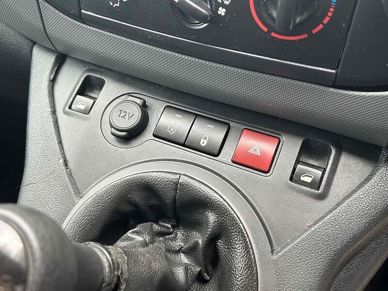 Peugeot 1.6 BlueHDi 850 S Panel Van 4dr Diesel Manual L1 (s/s) (110 g/km, 100 bhp)